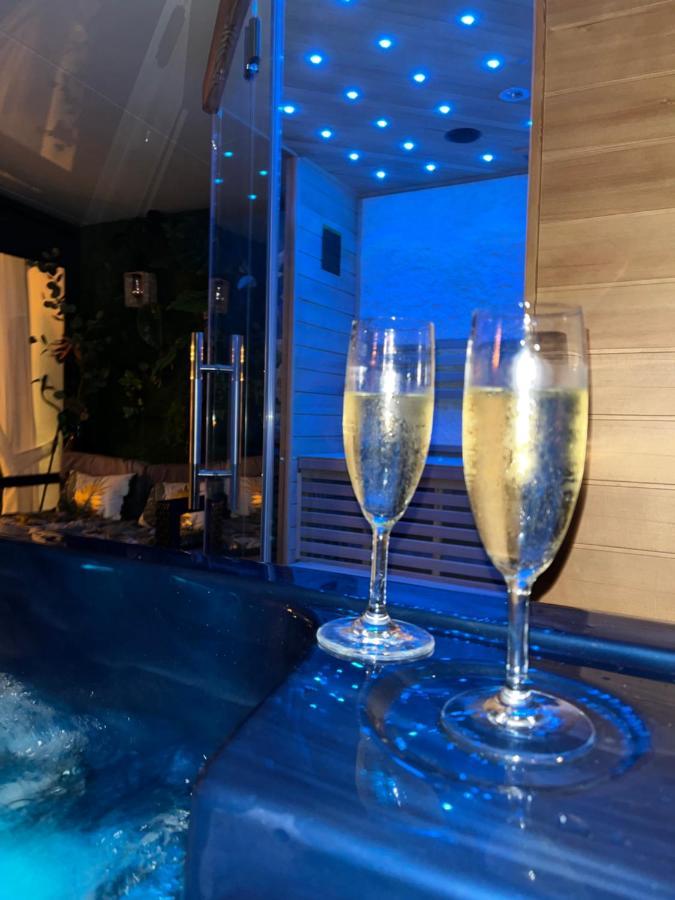 Bed and Breakfast Mon Petit Bali Maussane-les-Alpilles Exterior foto
