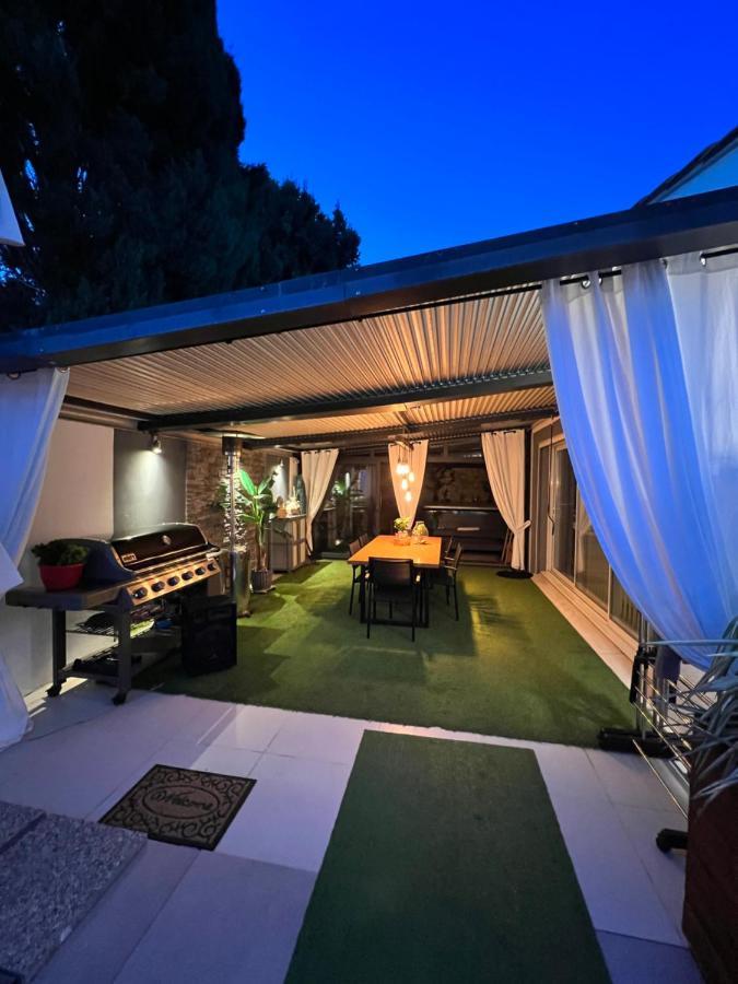 Bed and Breakfast Mon Petit Bali Maussane-les-Alpilles Exterior foto