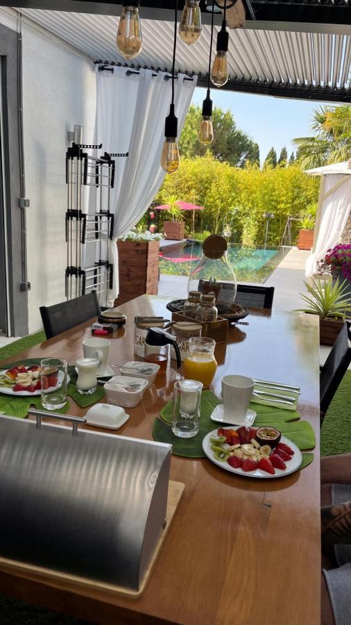 Bed and Breakfast Mon Petit Bali Maussane-les-Alpilles Exterior foto