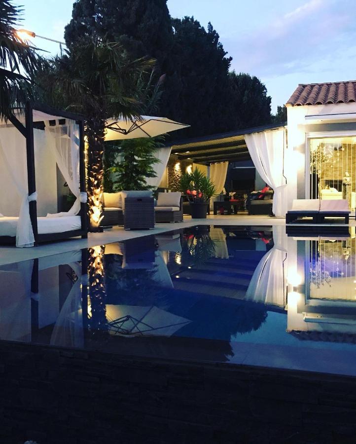 Bed and Breakfast Mon Petit Bali Maussane-les-Alpilles Exterior foto