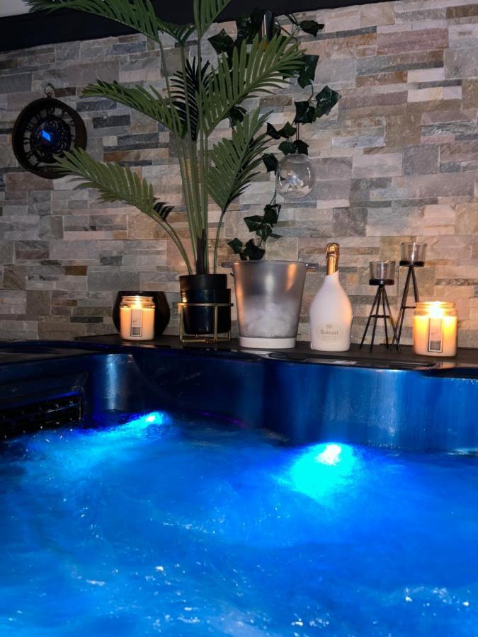 Bed and Breakfast Mon Petit Bali Maussane-les-Alpilles Exterior foto